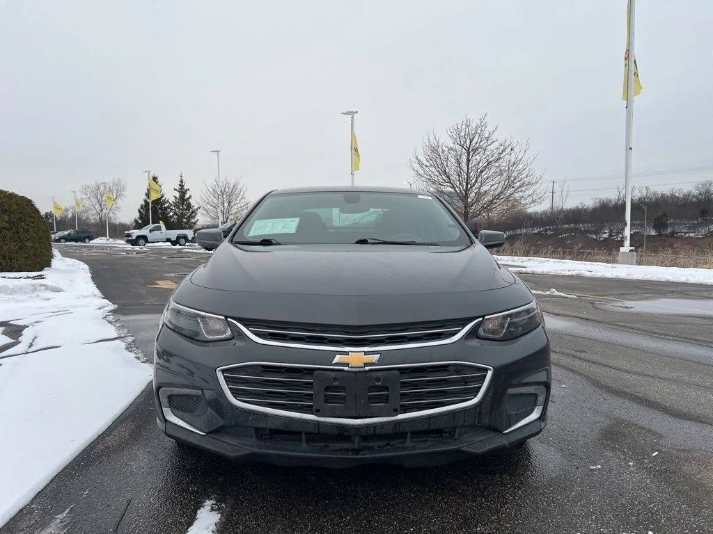 Used 2016 Chevrolet Malibu 1LT with VIN 1G1ZE5ST7GF182020 for sale in Milwaukee, WI