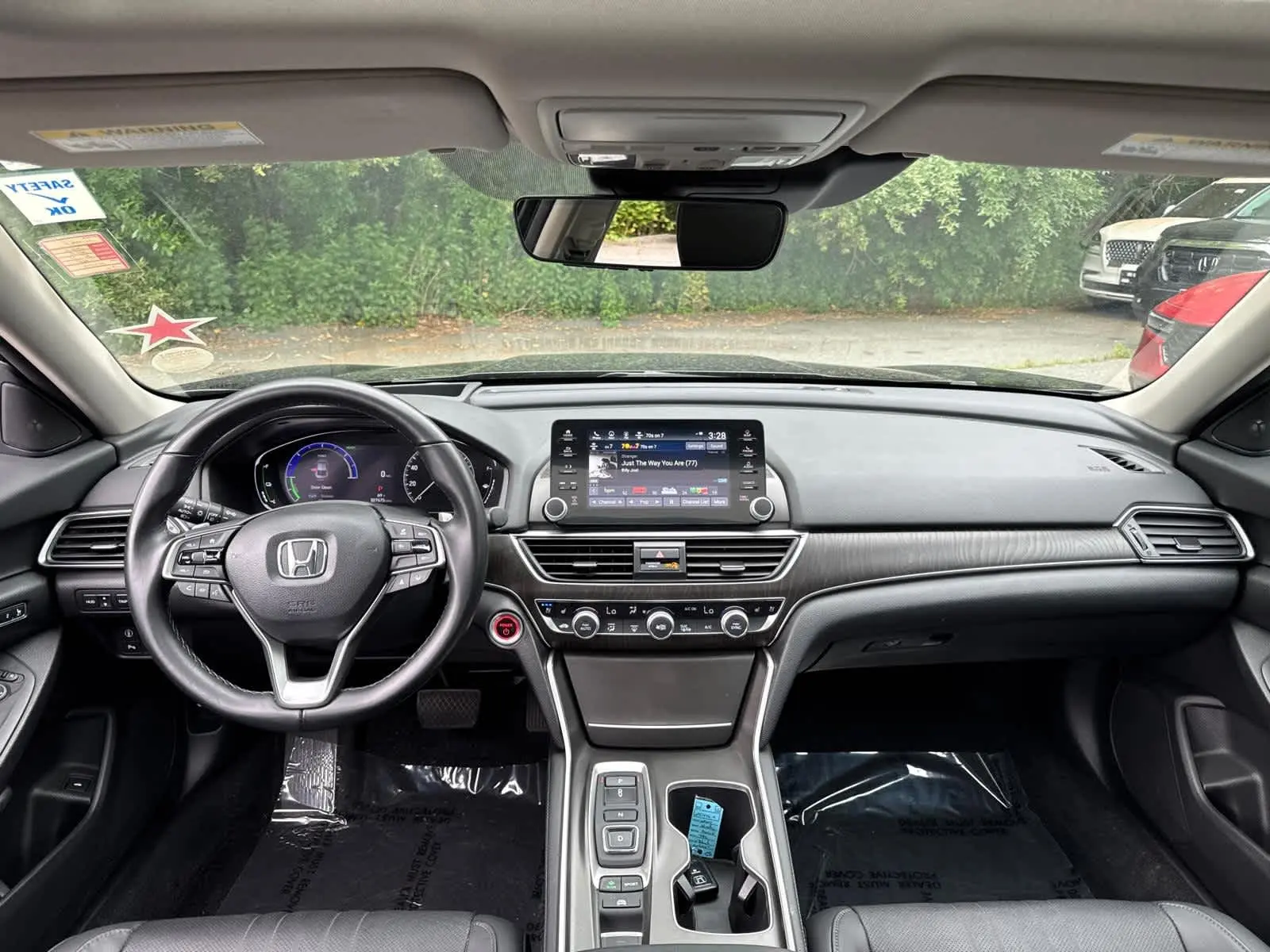 2022 Honda Accord Hybrid Touring photo 31