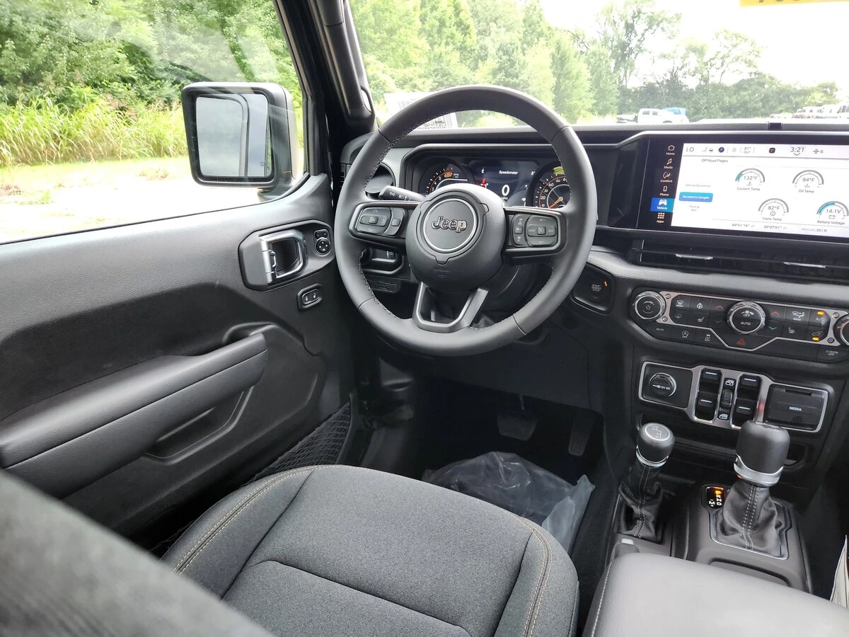 2025 Jeep Wrangler 4-Door Sport S - Photo 19