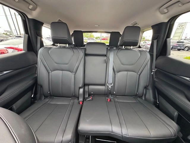 2027 INFINITI QX60 LUXE - Photo 34