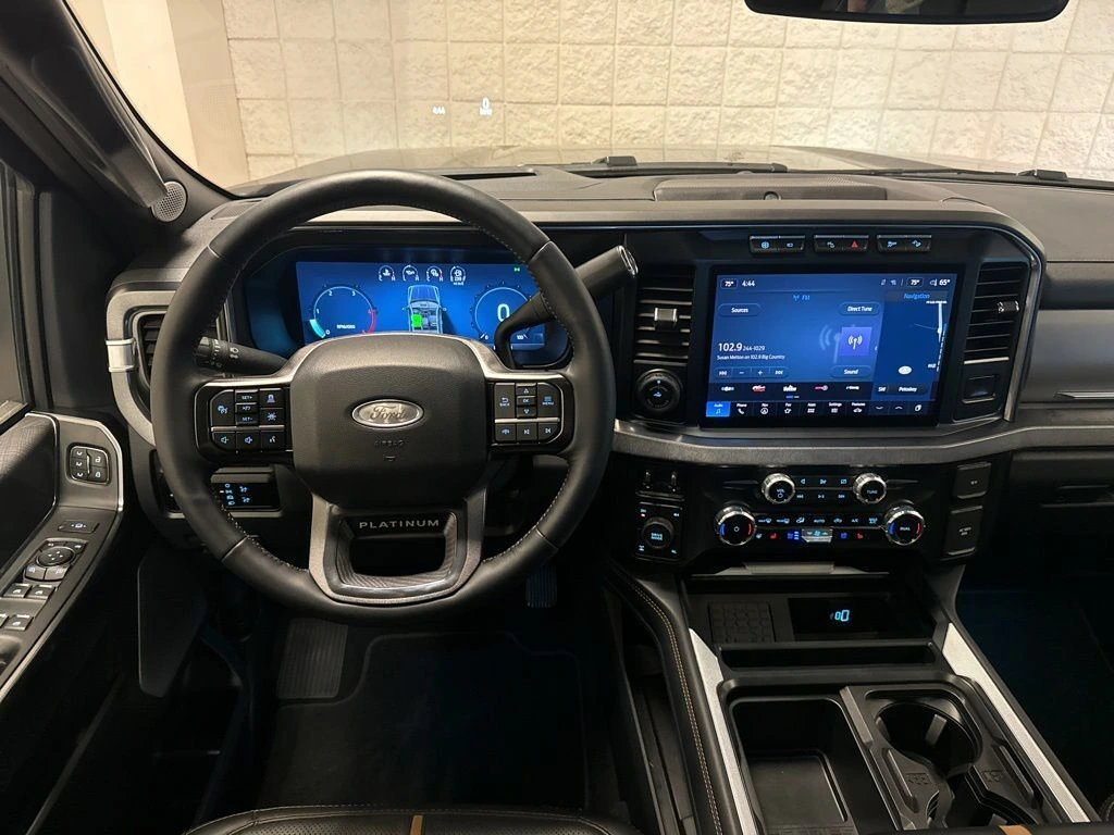 2024 Ford in Owned — photo 5