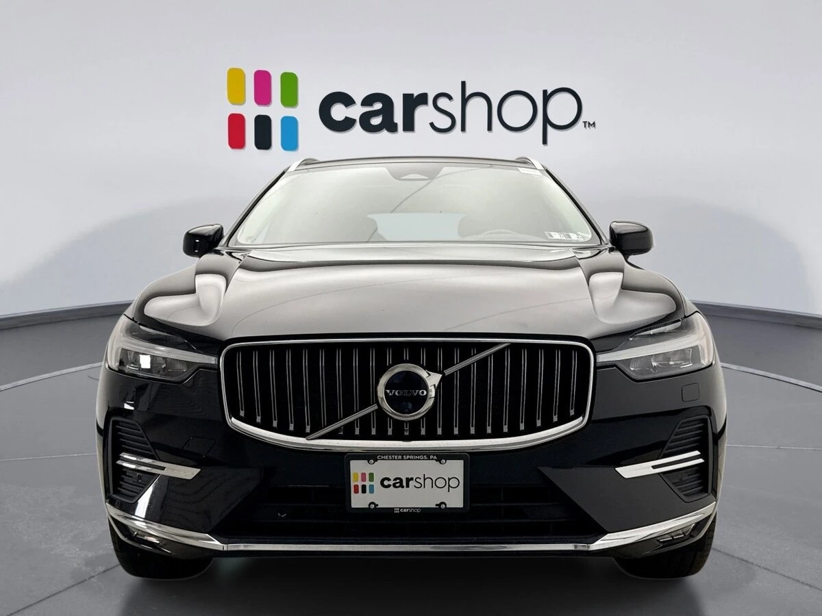 2023 Volvo - image 8