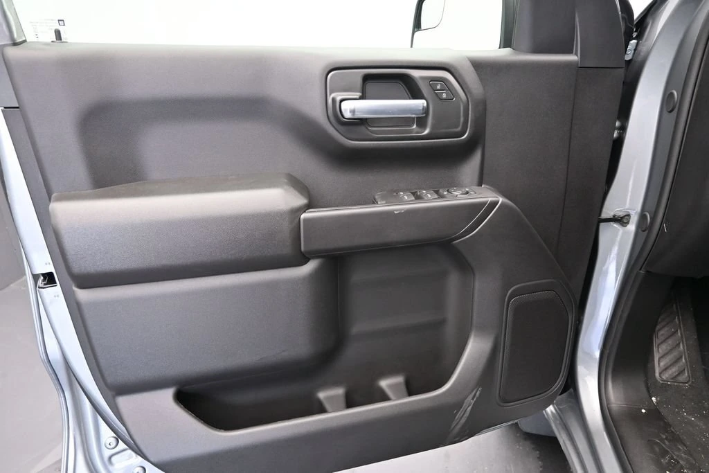 2026 Chevrolet Silverado 1500 Custom - Photo 13