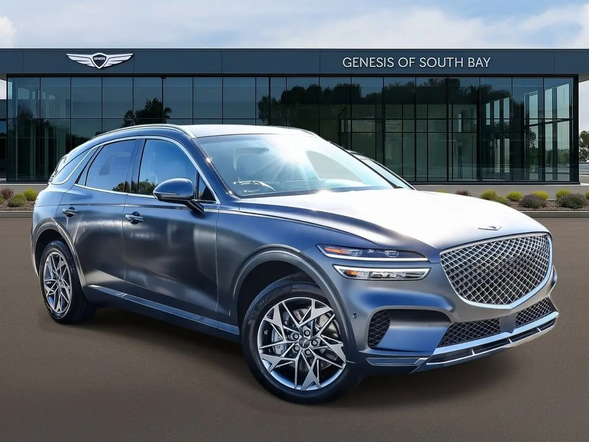 2023 GENESIS GV70 Standard's photo