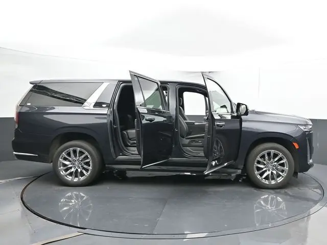 2023 Cadillac Escalade ESV Premium Luxury photo 49