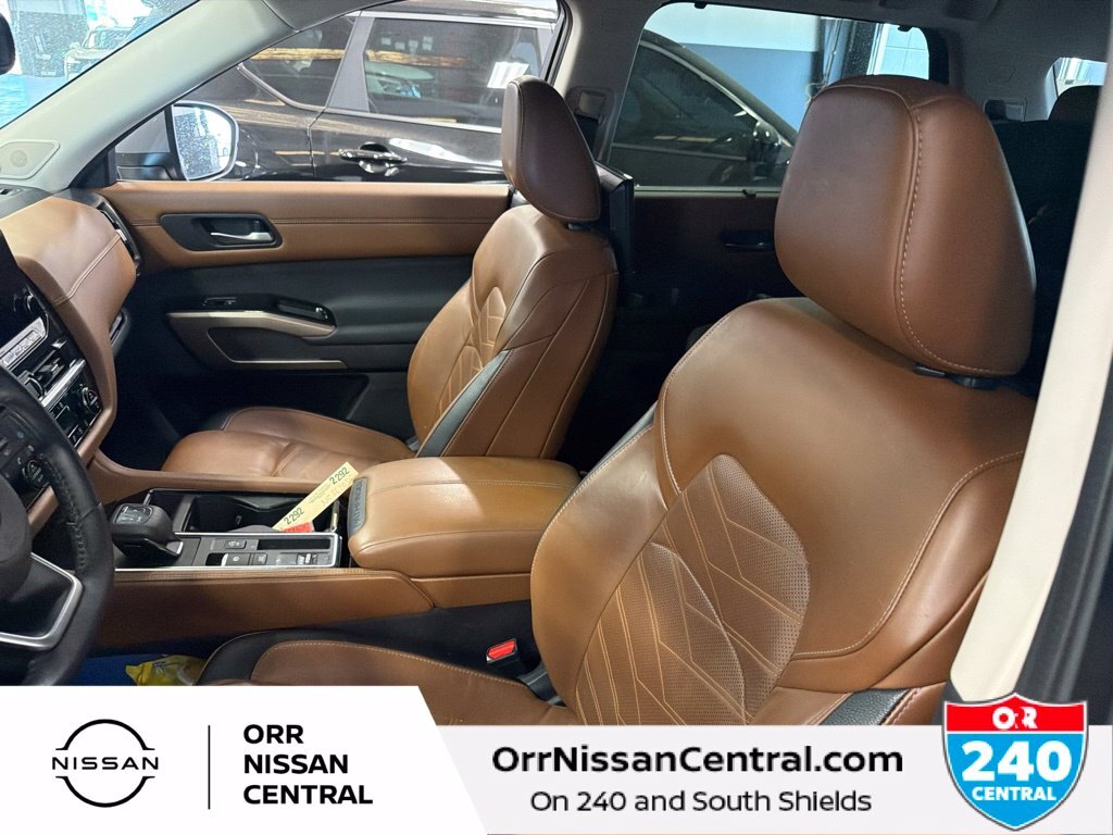 2022 Nissan Pathfinder Platinum