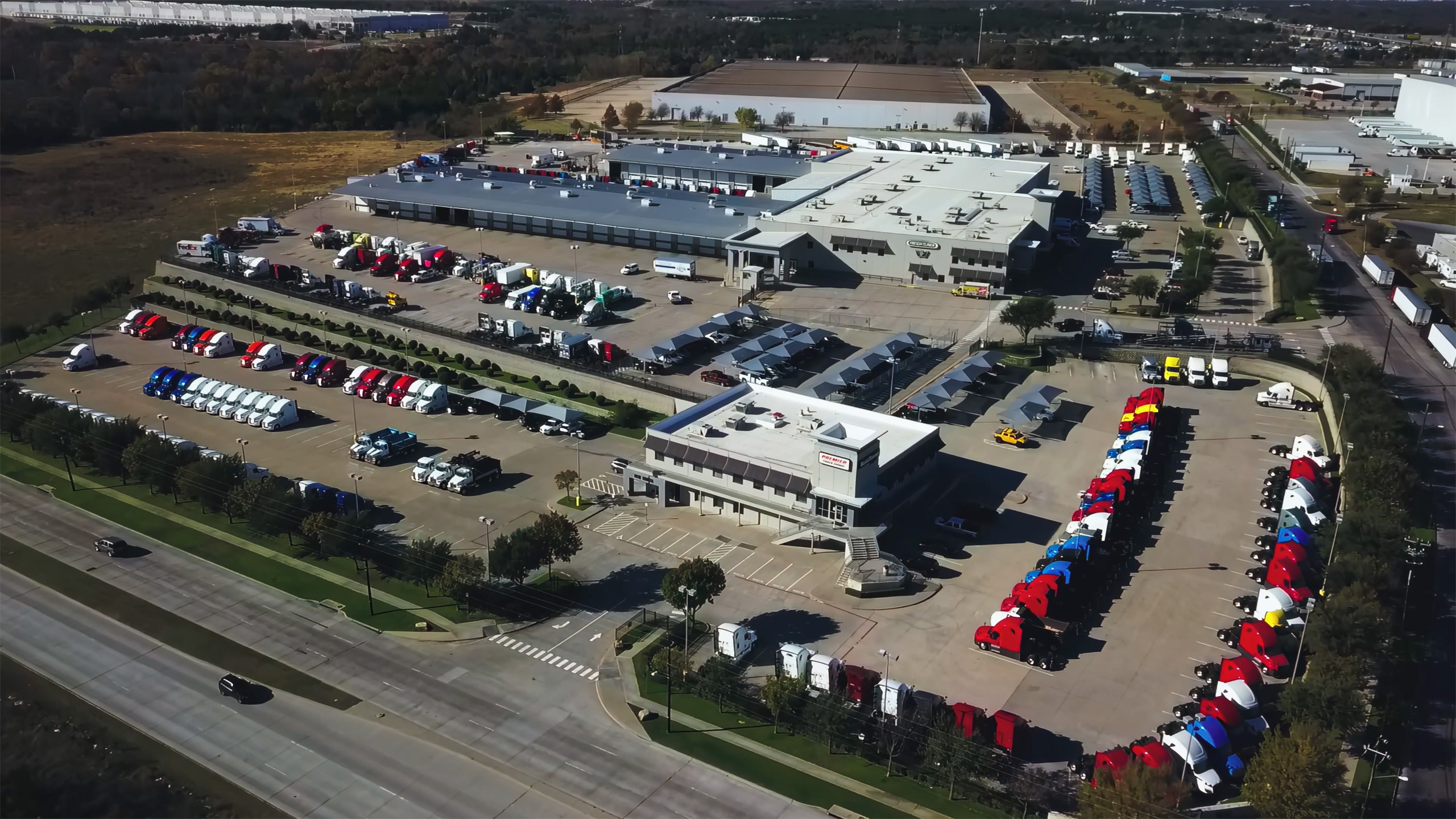 Premier Truck Group of Dallas (South)