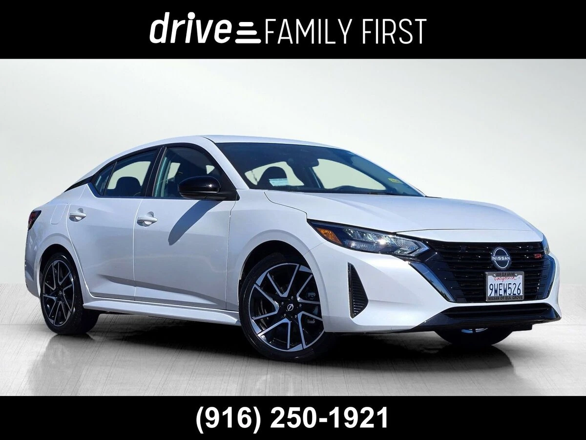 2025 Nissan Sentra SR