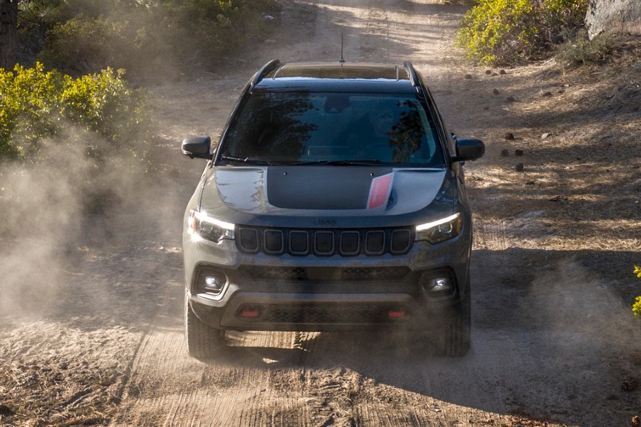 2026 Jeep Compass Exterior Front Fascia Blowing Dust