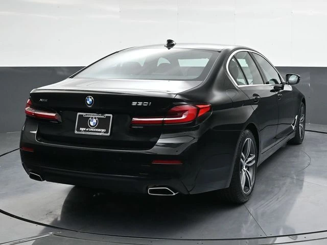 2022 BMW 5 Series 530i - Photo 11
