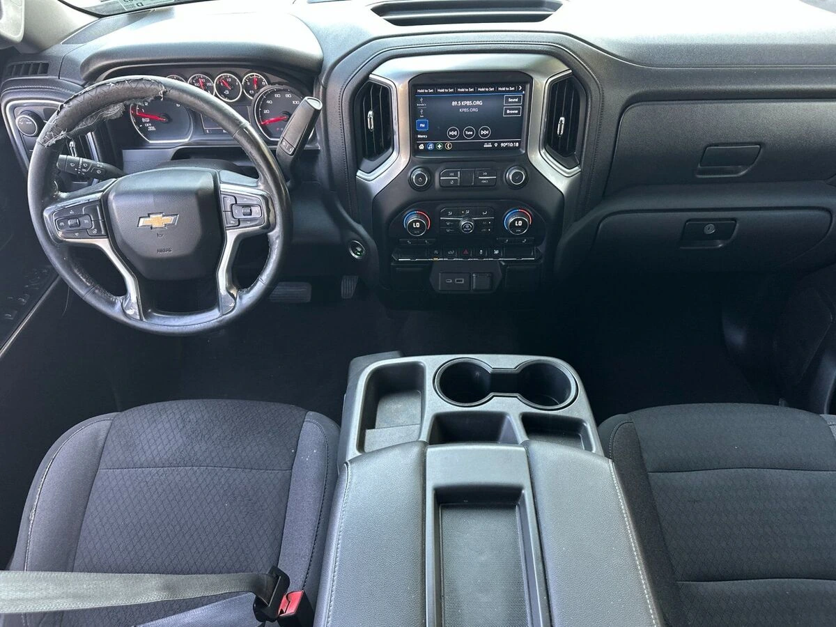 2020 Chevrolet Silverado 1500 LT - Photo 13