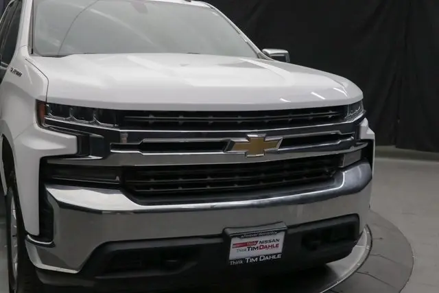 2021 Chevrolet Silverado 1500 LT1 photo 3