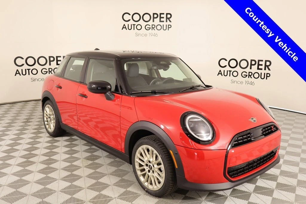 2025 MINI Hardtop Cooper S's photo