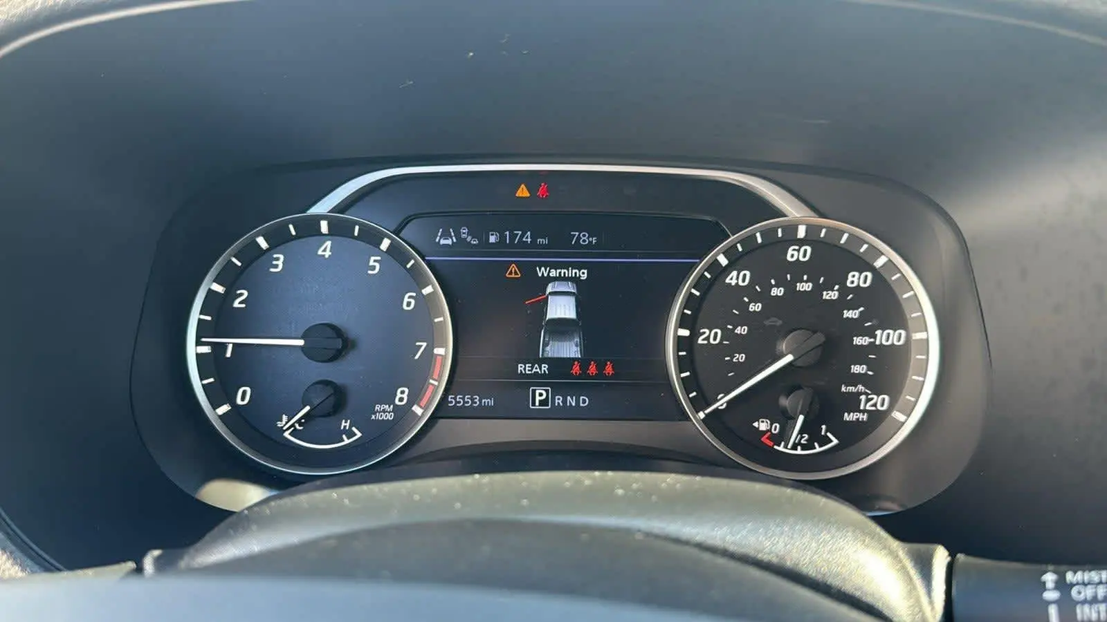 2024 Nissan Frontier SV photo 11