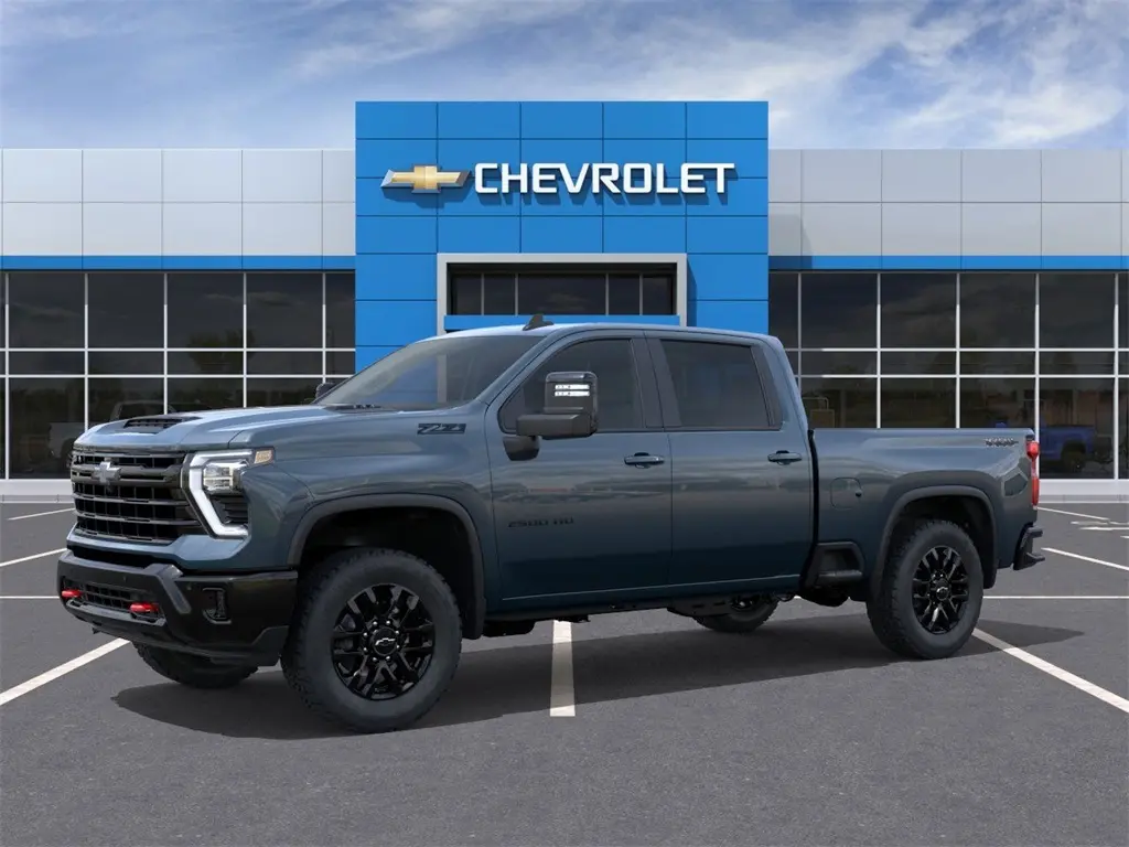 2026 Chevrolet Silverado 2500HD LT photo 2