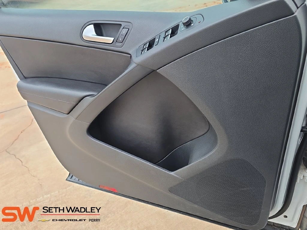 2016 Volkswagen Tiguan SE - Photo 26