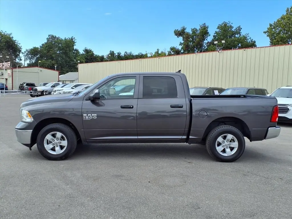2023 Ram 1500 Classic SLT photo 20