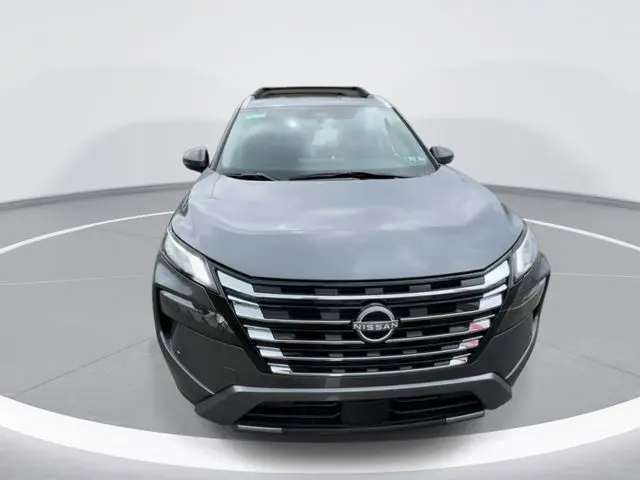 2024 Nissan Rogue SL photo 3