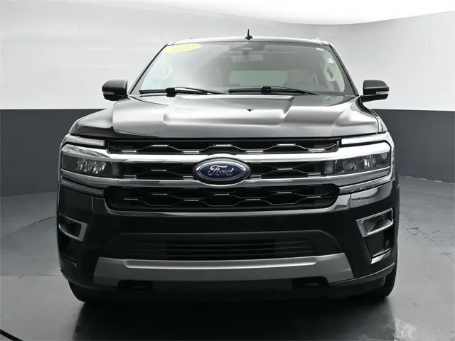 2022 Ford Expedition MAX Limited photo 3