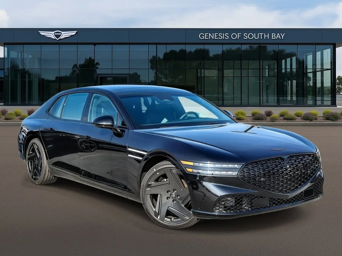 2026 GENESIS G90 Prestige Black's photo
