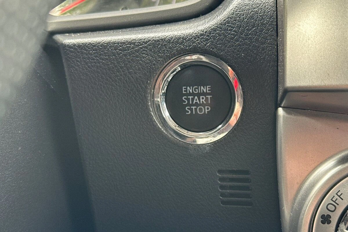 2024 Toyota 4Runner SR5 - Photo 25
