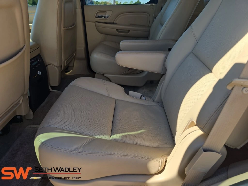 2013 Cadillac Escalade Luxury - Photo 15