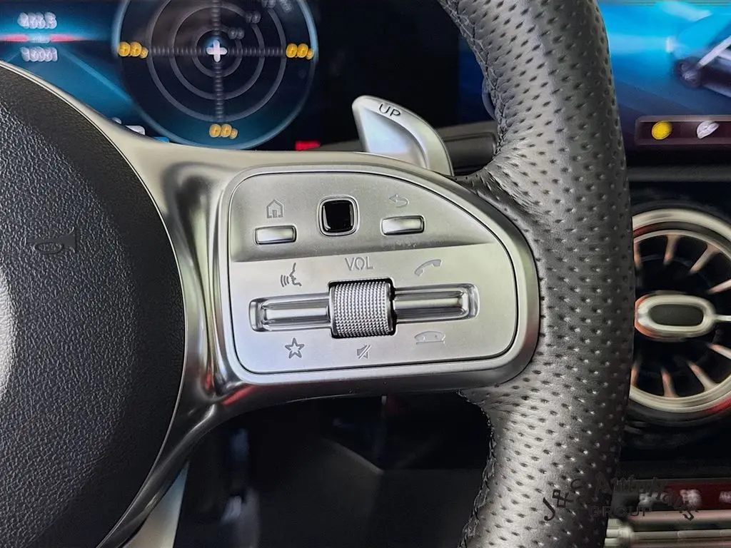 2021 Mercedes Benz A AMG 35 4MATIC photo 14