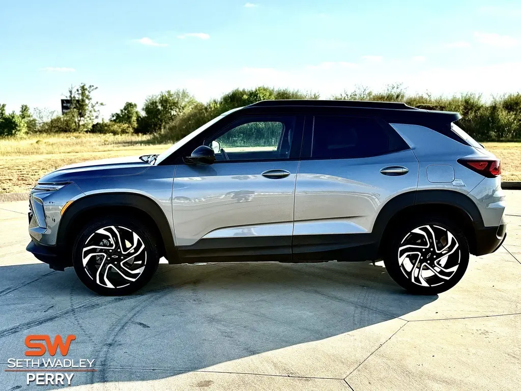 2024 Chevrolet Trailblazer RS photo 3