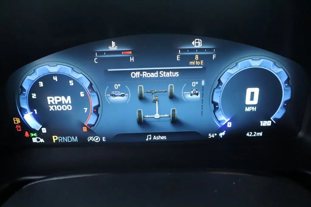 2025 Ford Bronco Outer Banks photo 4