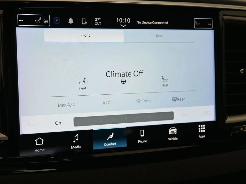 2024 Chrysler Pacifica Touring L - Photo 28