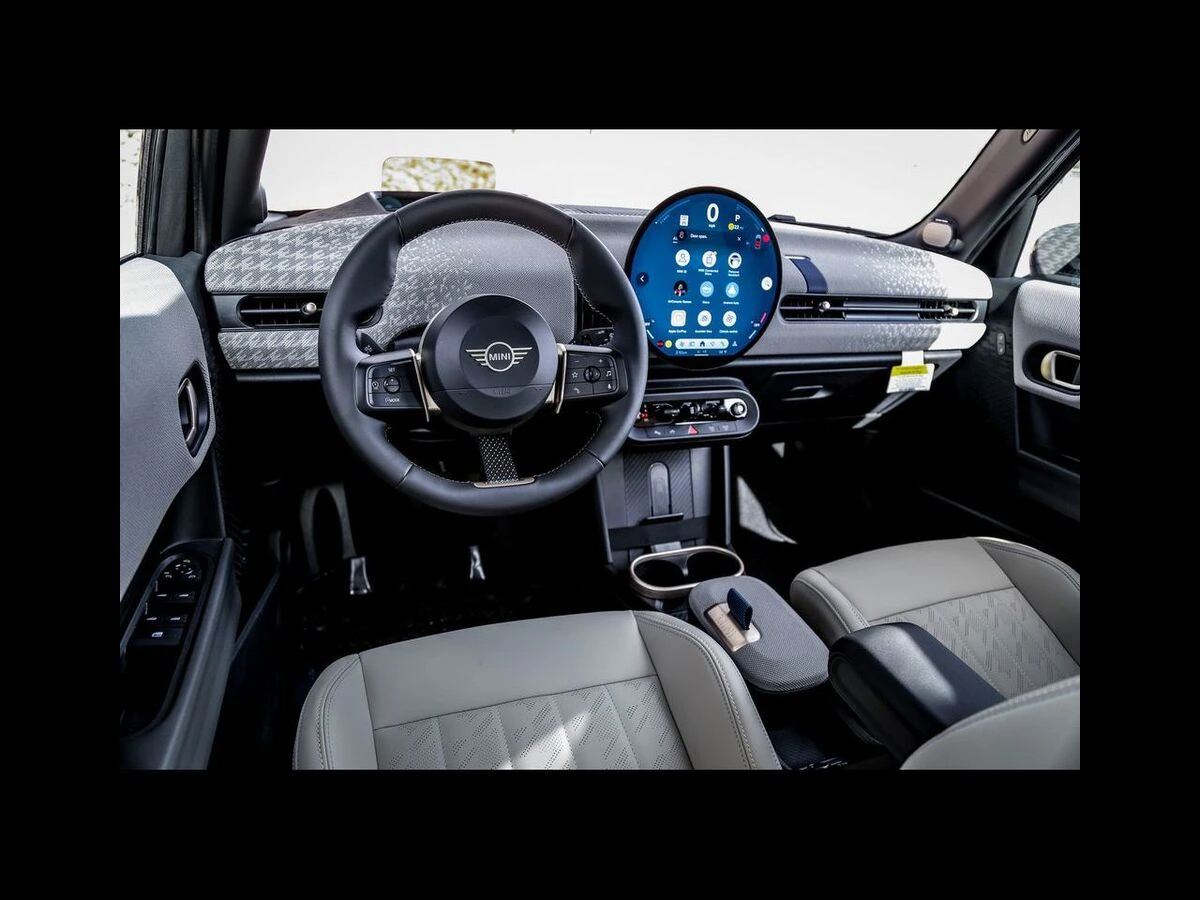 2026 MINI Hardtop 4 Door - Photo 9