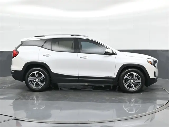 2021 Gmc Terrain SLT photo 3