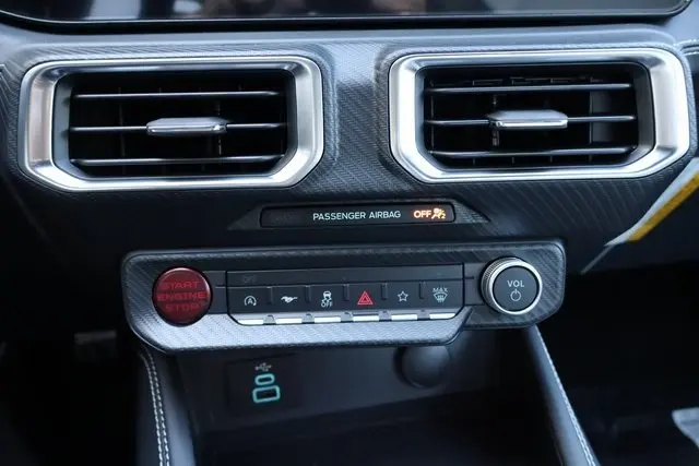 2025 Ford Mustang GT Premium photo 11