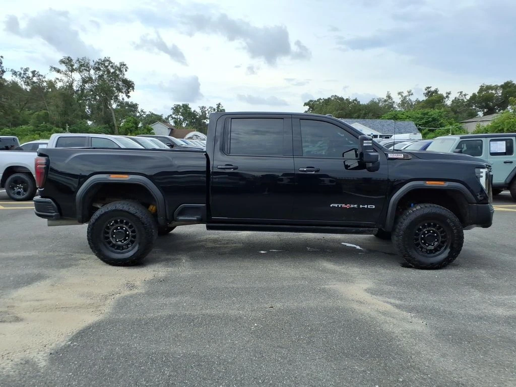 2024 GMC Sierra 2500HD AT4X - Photo 8