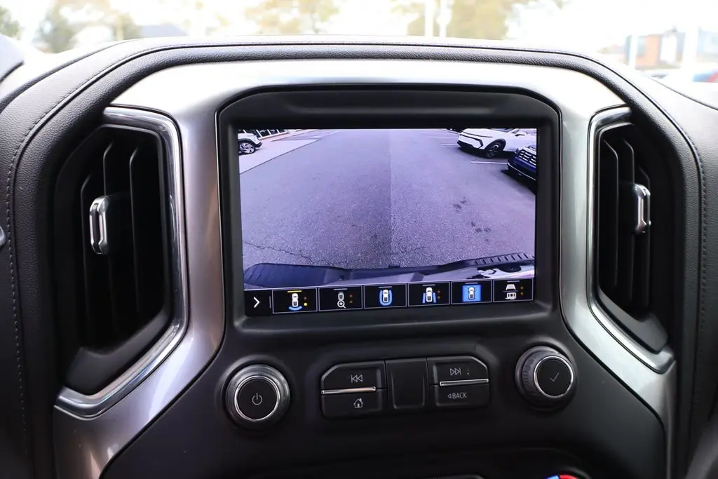 2022 Chevrolet Silverado LTZ photo 26
