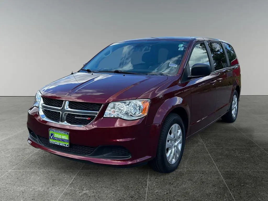 2018 Dodge Grand Caravan SE photo 2