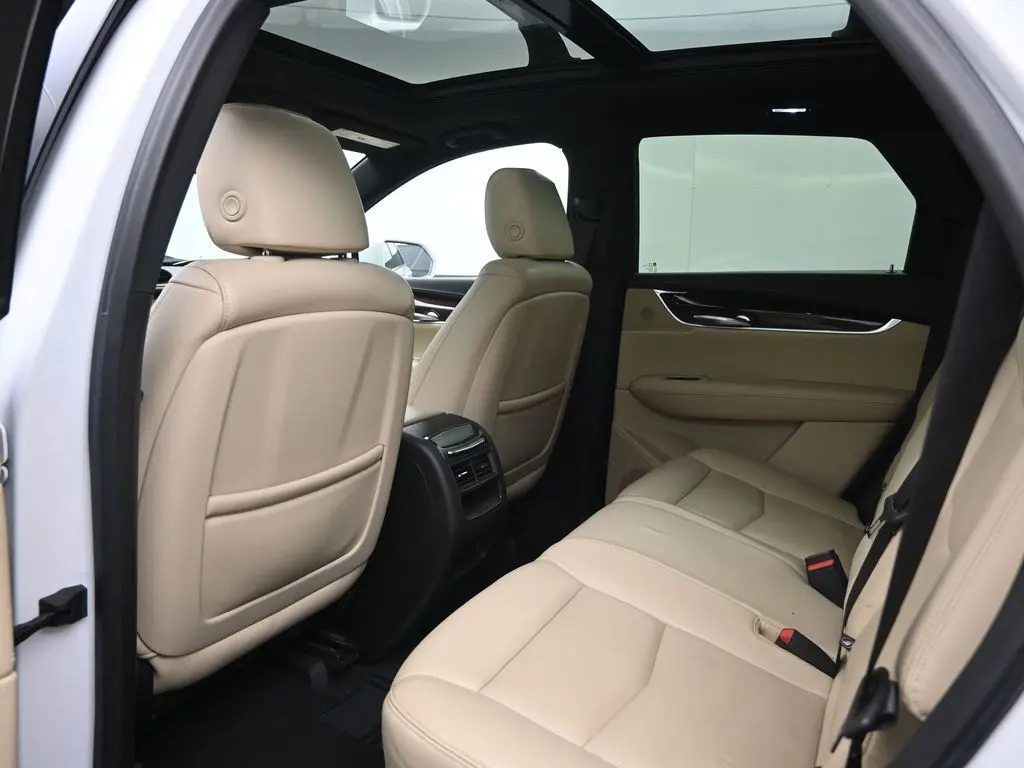 2018 Cadillac XT5 Premium Luxury photo 23