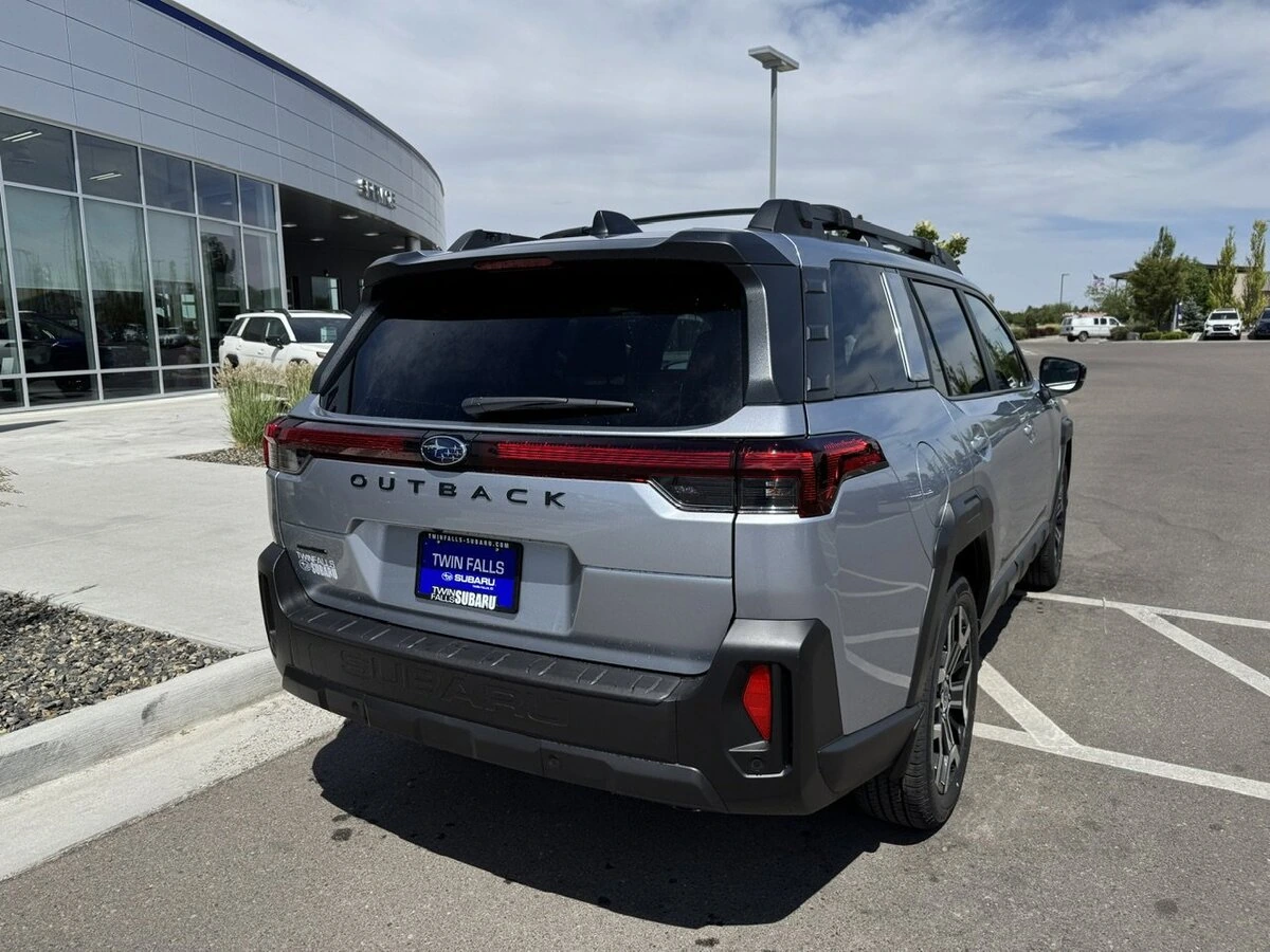2026 Subaru Outback Touring XT - Photo 7
