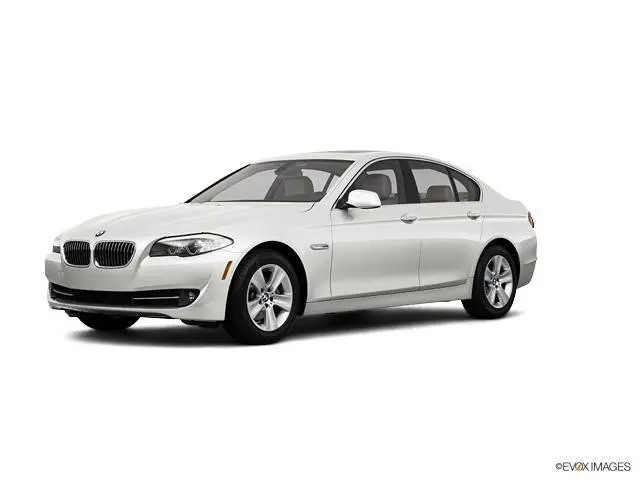 2011 BMW 5 Series 528i