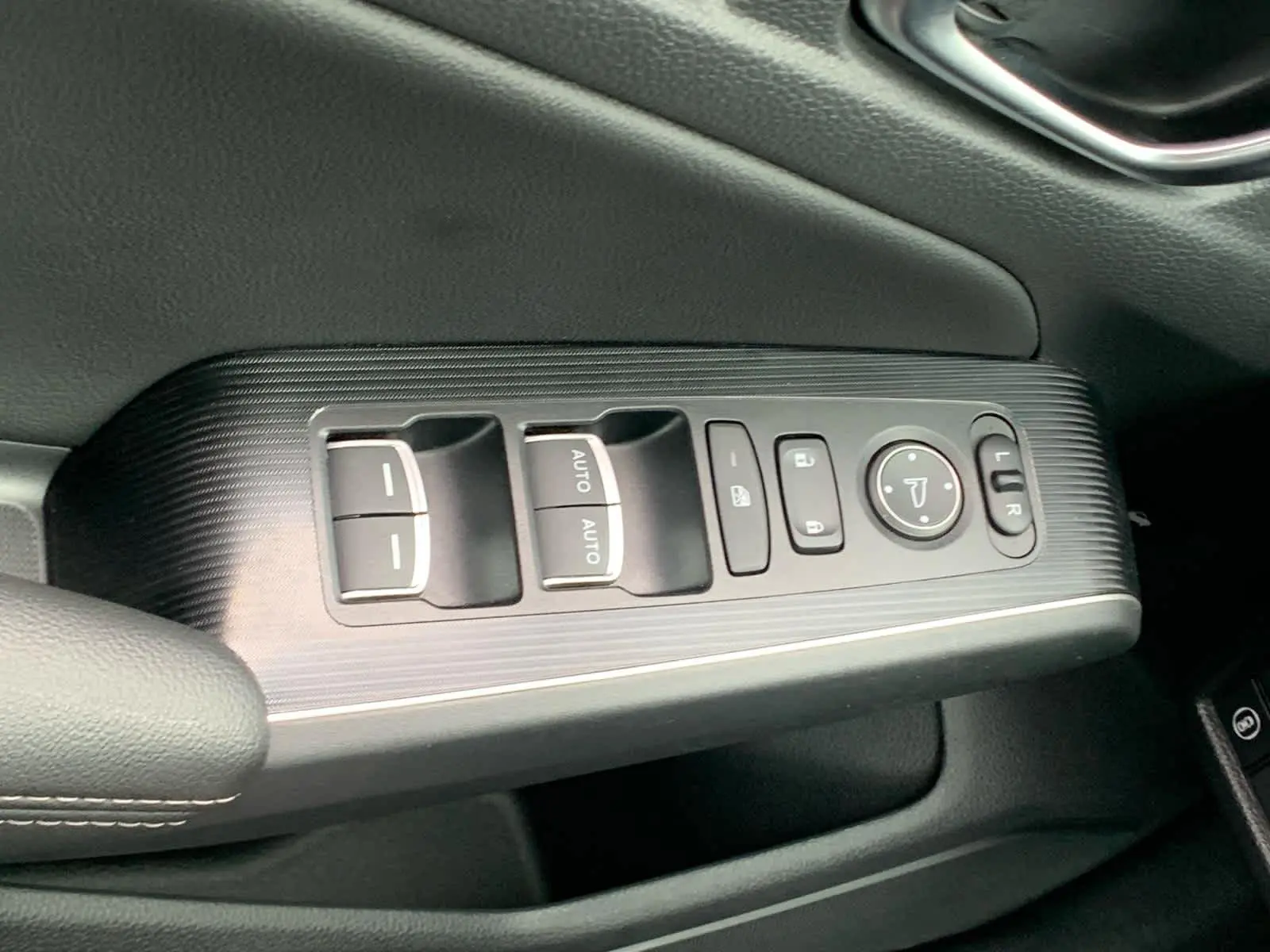 2023 Honda Civic Touring photo 20