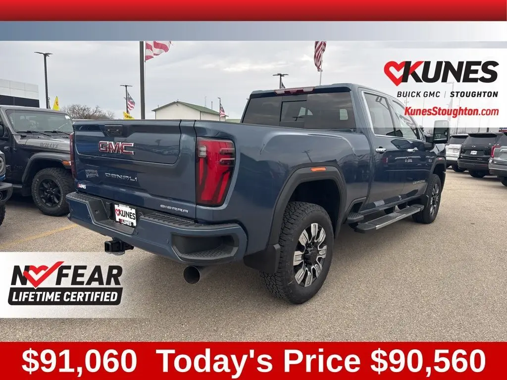 2026 Gmc Sierra 2500 HD Denali photo 3