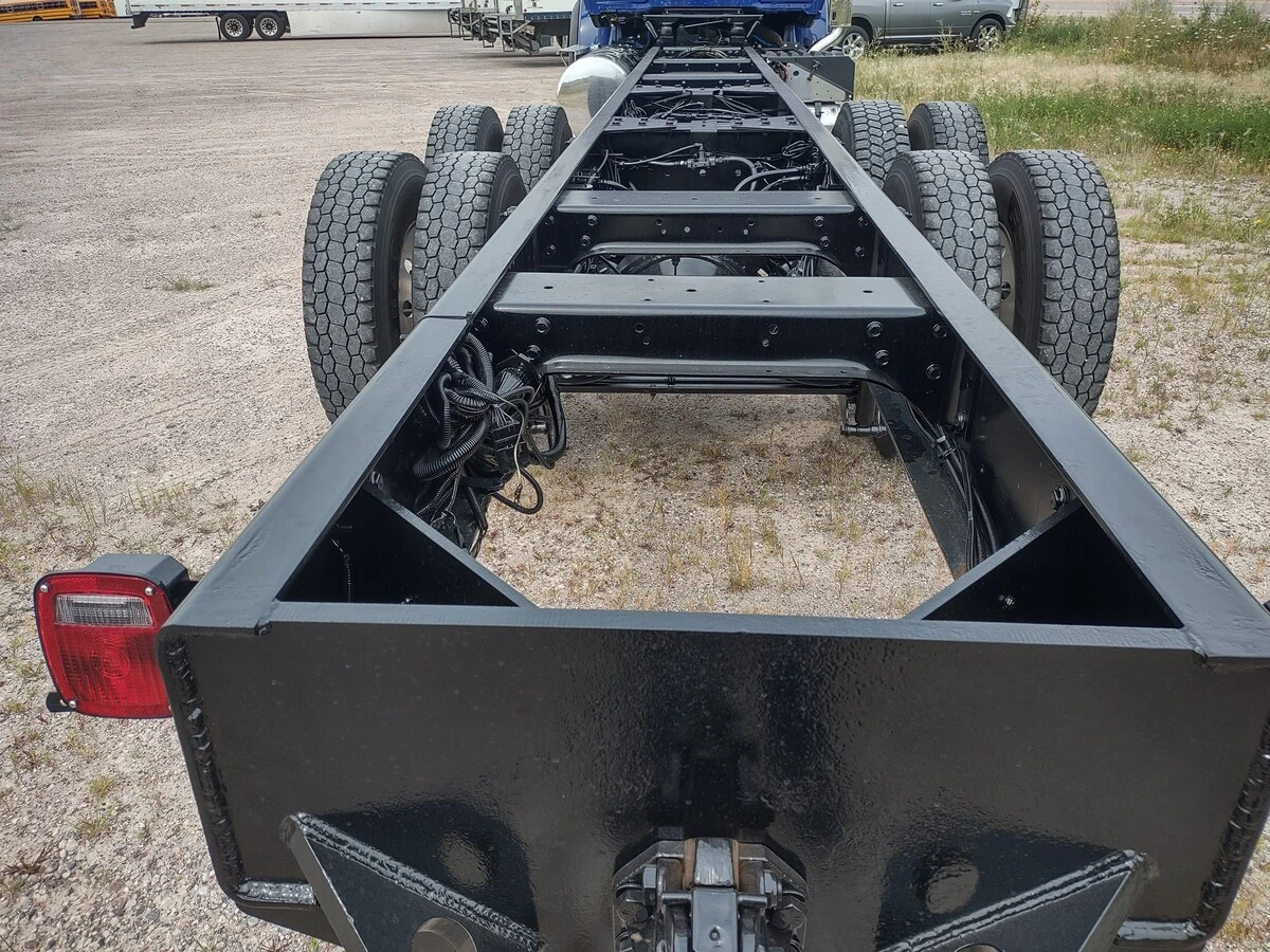 2023 International HX in Marshfield, WI — photo 4