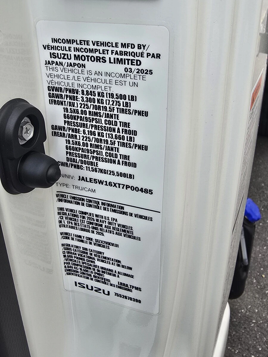 2026 Isuzu NRR - image 15