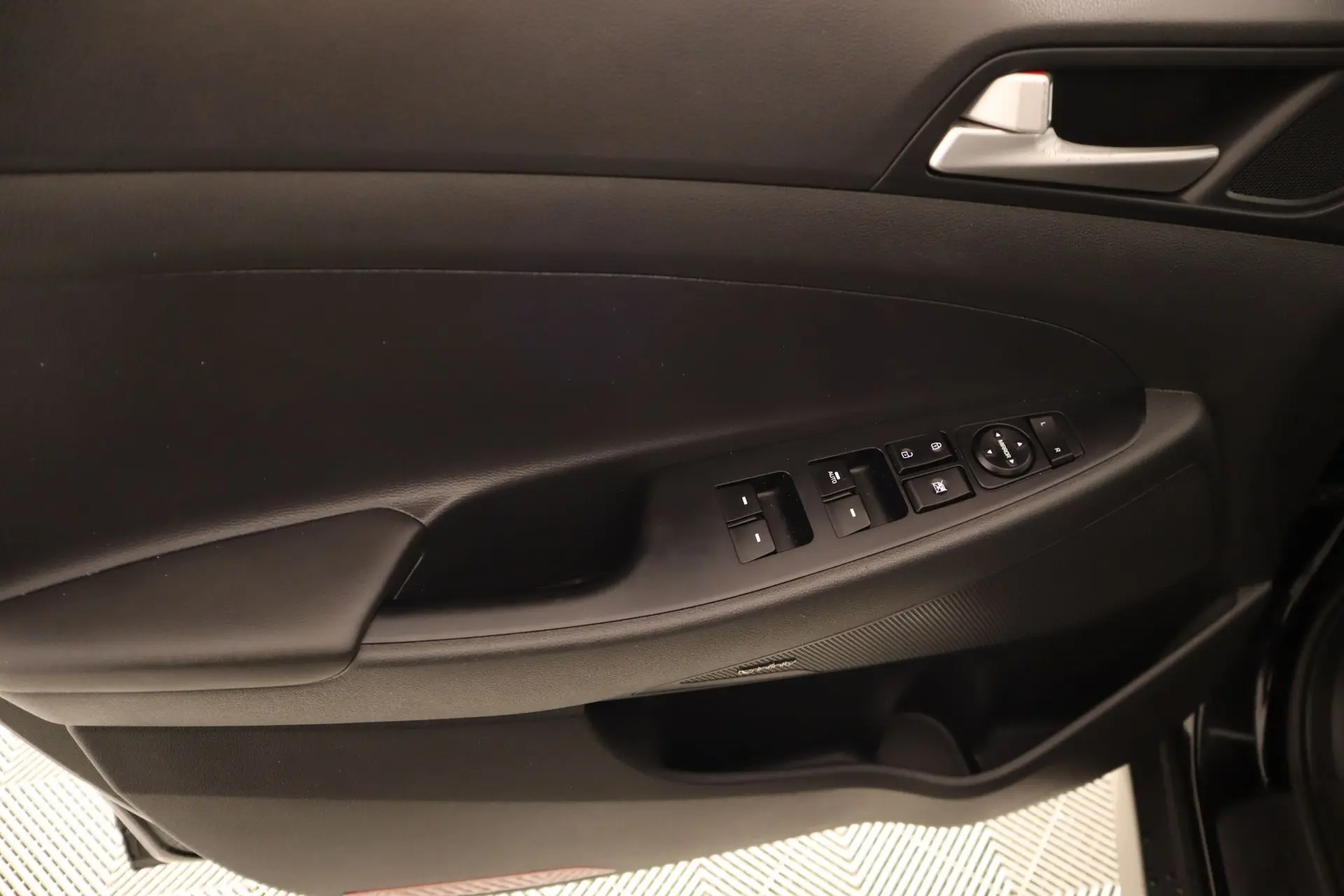 2020 Hyundai Tucson Sport photo 14