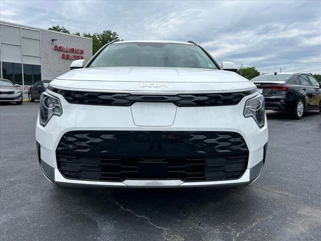 Used 2024 Kia Niro Wind with VIN KNDCR3L13R5109707 for sale in Charlotte, NC
