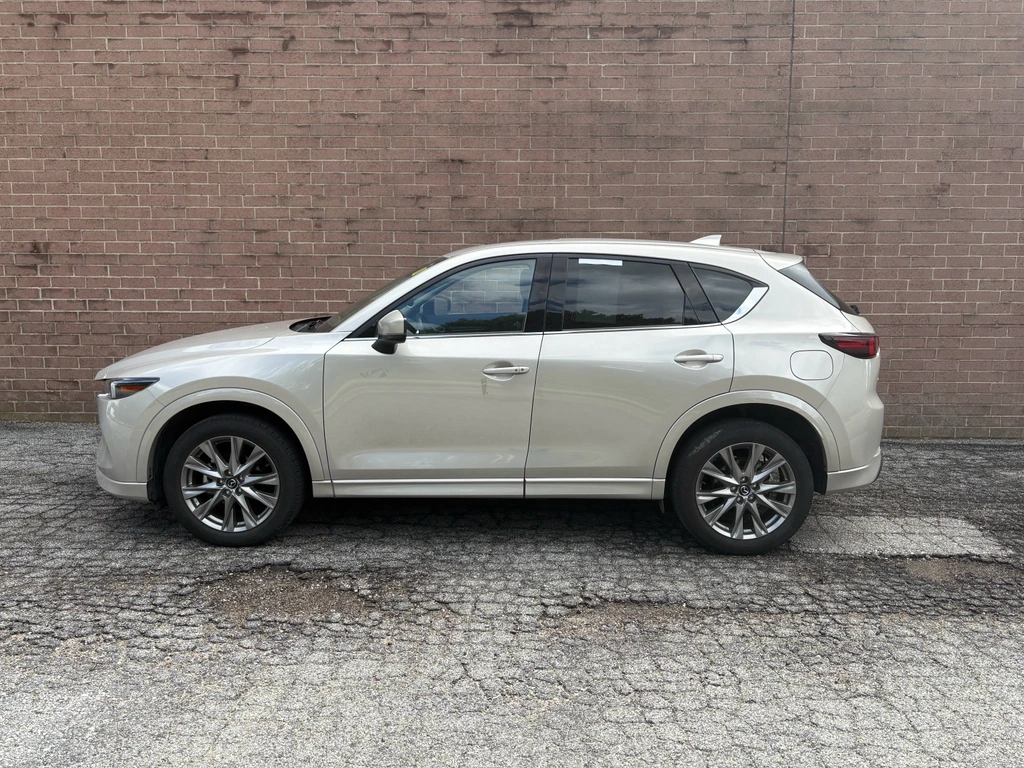 Used 2024 Mazda CX-5 S Premium Plus package with VIN JM3KFBEL3R0429966 for sale in Kansas City