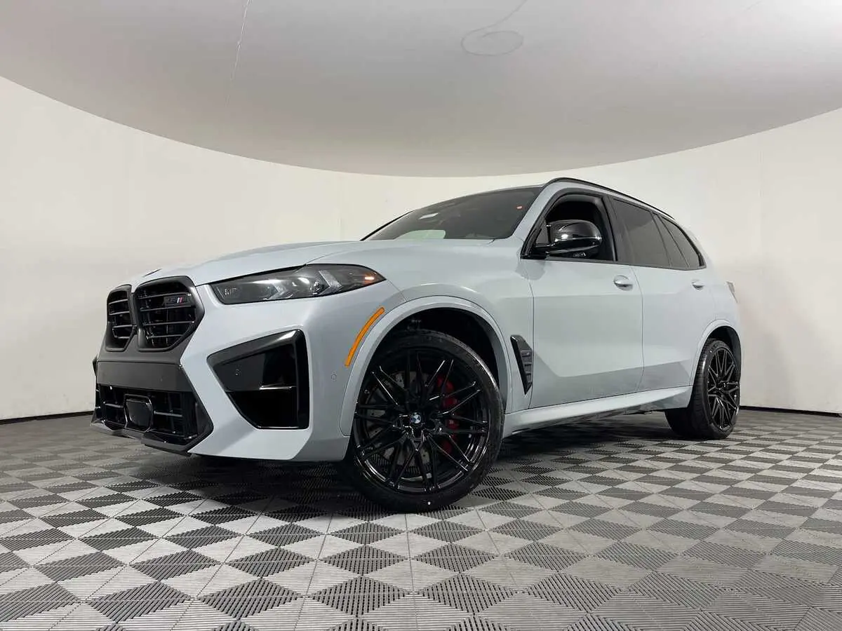 2025 BMW X5 M