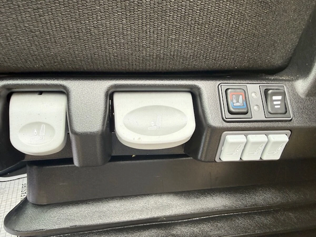 2025 Freightliner Cascadia - image 17