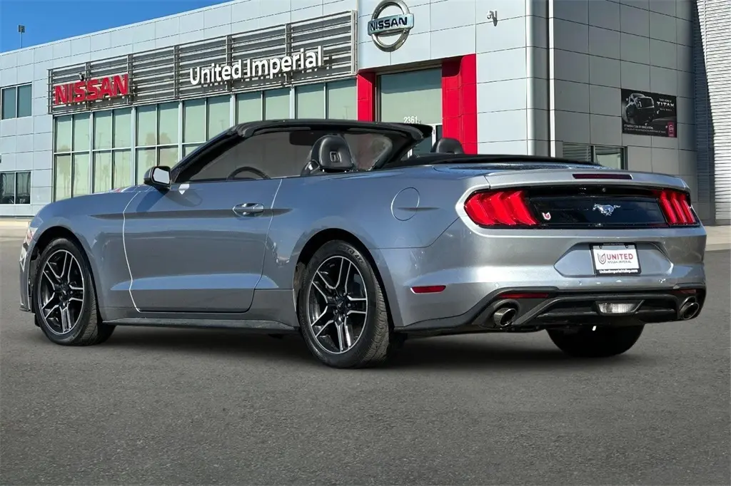 2023 Ford Mustang EcoBoost Premium photo 6