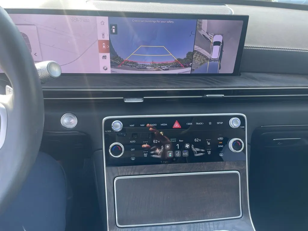 2025 Genesis GV80 3.5T Advanced AWD photo 12